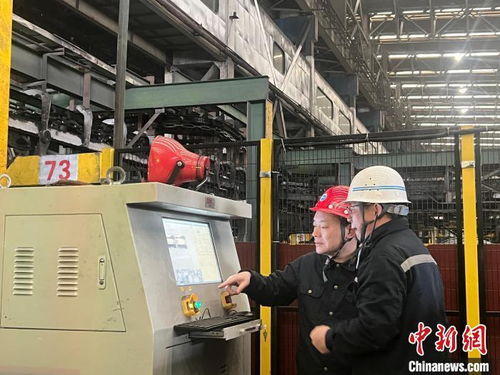 两会声音 全国人大代表温菲建议大力推广智能制造技术，助推传统钢铁行业转型升级